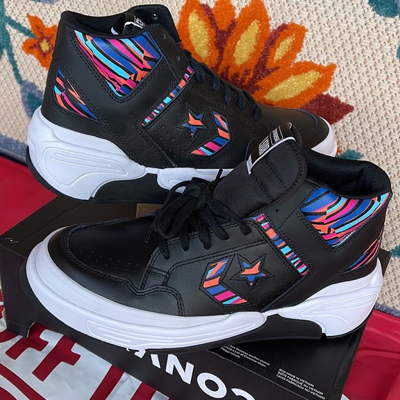 Converse 172656C
WEAPON CX MID
BLACK/PRIME PINK/GAME ROYAL
Men’s sneakers - Picture 11 of 16